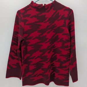 Chicos Camo Print Mock Neck Sweater 0 Red Stretch Knit Zip Edgy Maximalist Chic